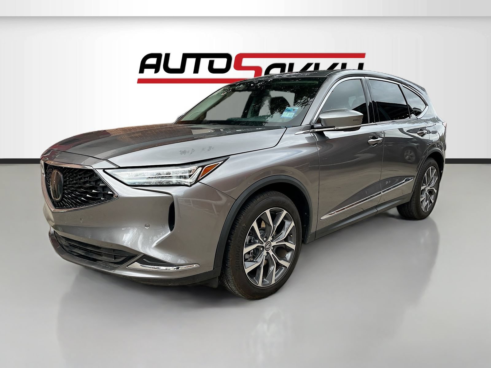 Used 2024 Acura MDX w/ Technology Package FWD image 3