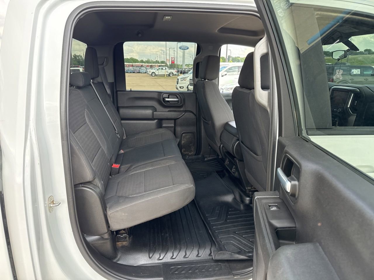 Used 2020 Chevrolet Silverado 2500 LT image 11