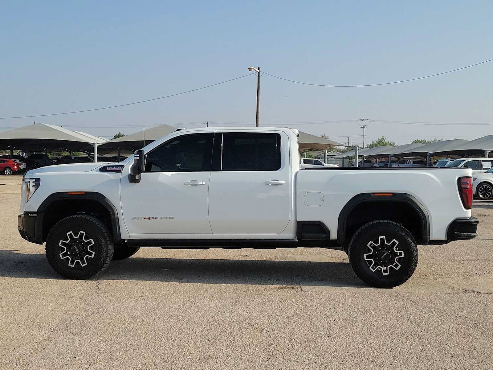 Used 2026 GMC Sierra 2500 AT4X AWD/4WD image 5