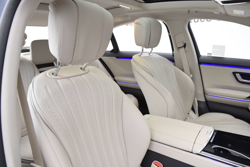 Certified 2022 Mercedes-Benz S 500 4MATIC image 17