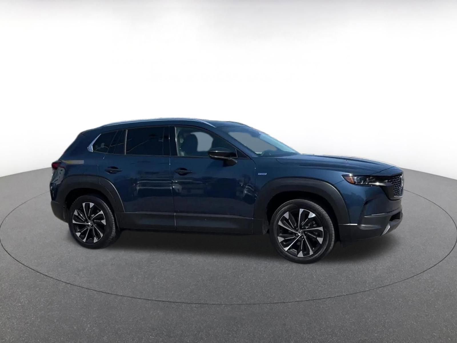 Used 2025 MAZDA CX-50 2.5 Hybrid w/ Premium Plus Pkg image 2