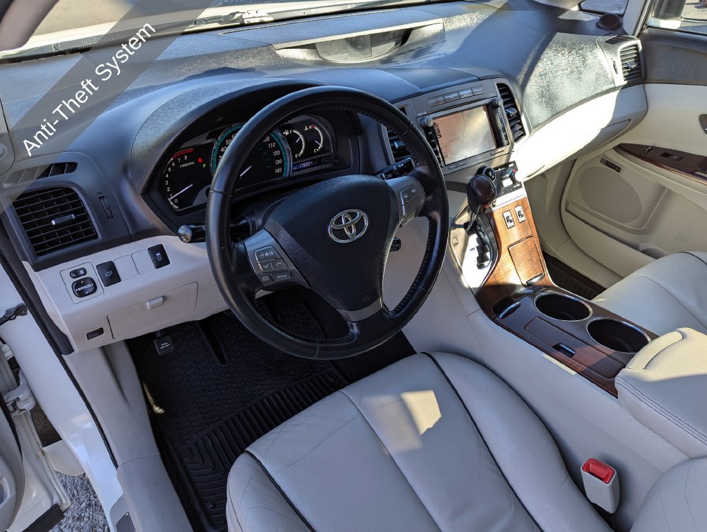 Used 2011 Toyota Venza AWD w/ Premium Pkg #2 image 16