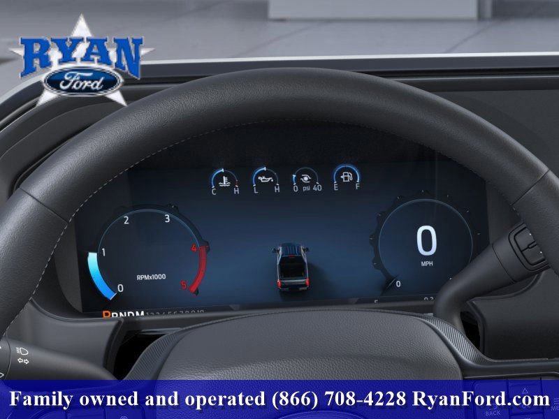 New 2026 Ford F250 Platinum w/ FX4 Off-Road Package image 13