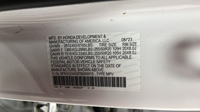 Used 2023 Honda Pilot Sport image 29