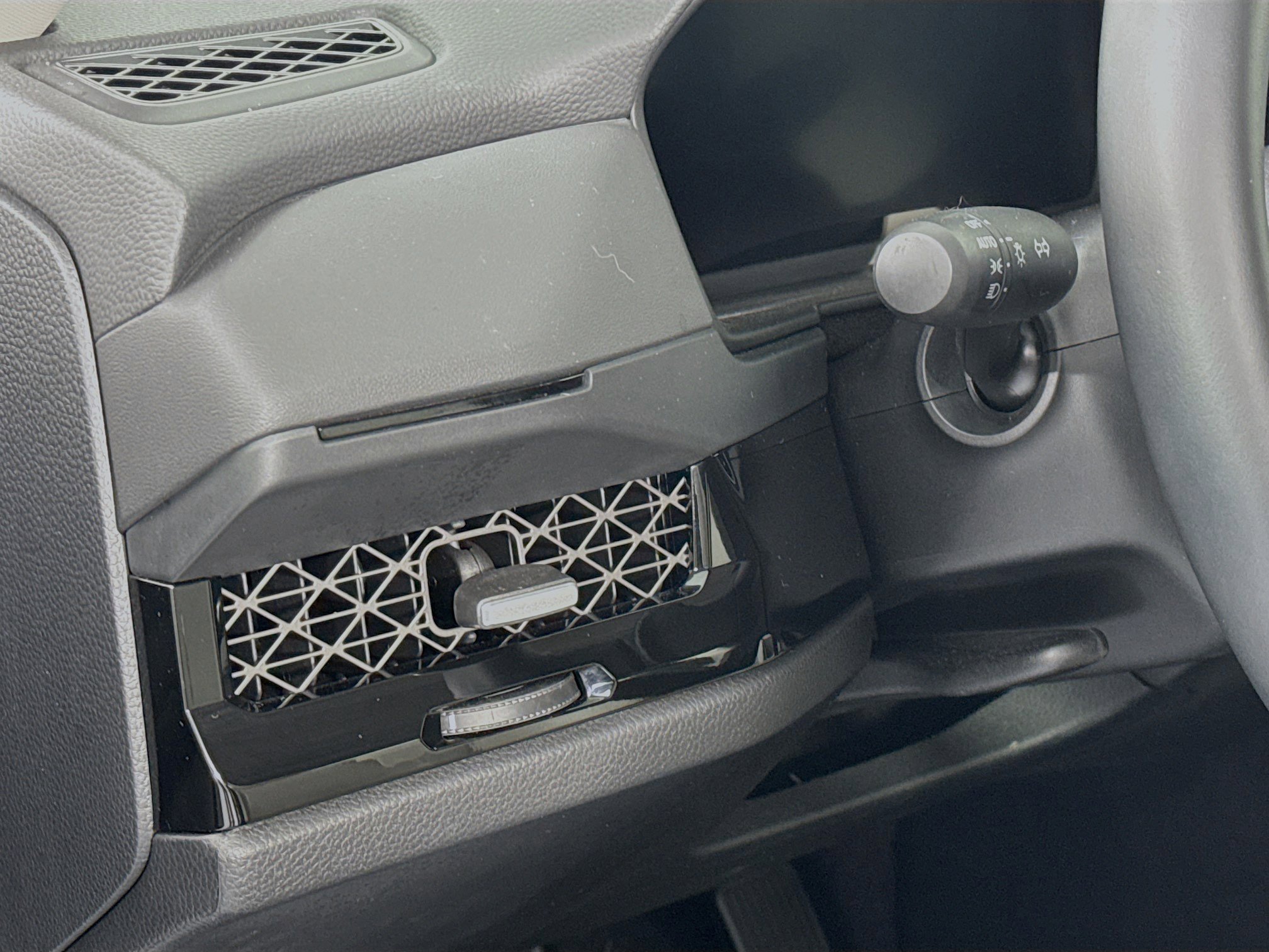 Certified 2024 Honda Accord EX-L image 10