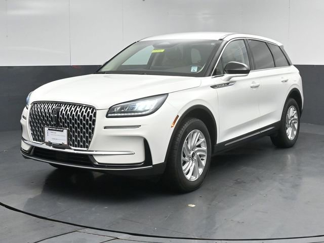 Used 2023 Lincoln Corsair AWD image 1