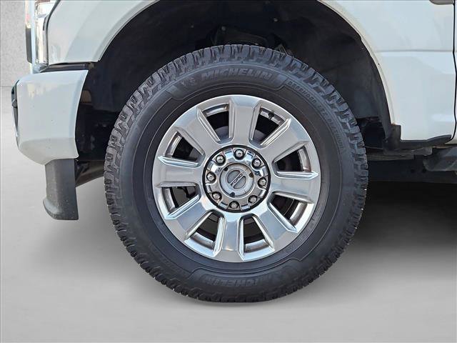 Used 2020 Ford F250 Platinum w/ FX4 Off-Road Package AWD/4WD image 25