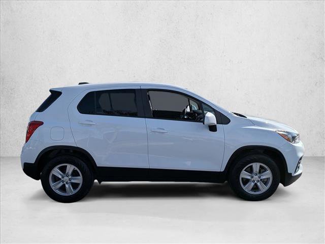Used 2021 Chevrolet Trax LS w/ Tint and Cruise Package image 4