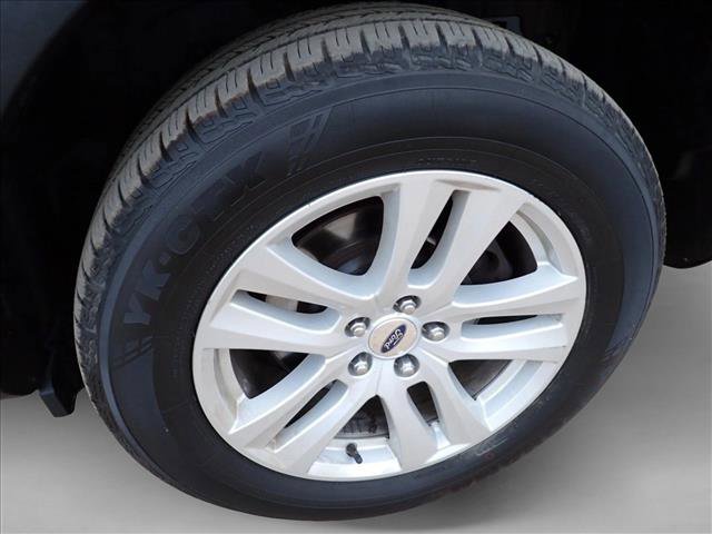 Used 2019 Ford Explorer XLT w/ Equipment Group 202A image 7