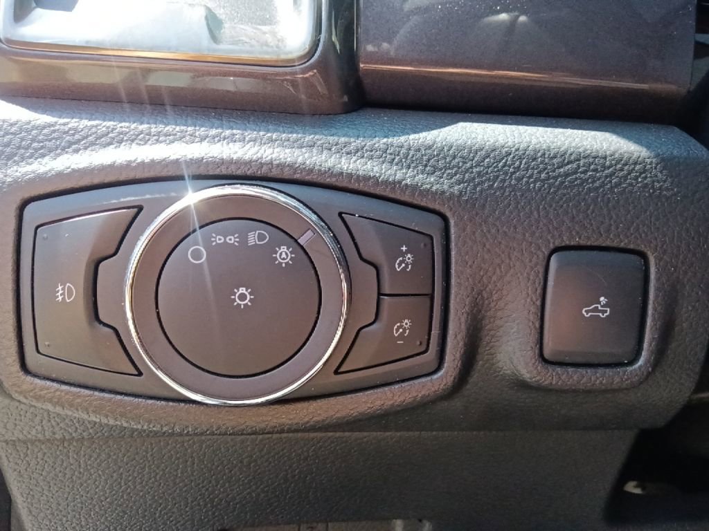 Used 2023 Ford Ranger Lariat w/ FX4 Off-Road Package image 18