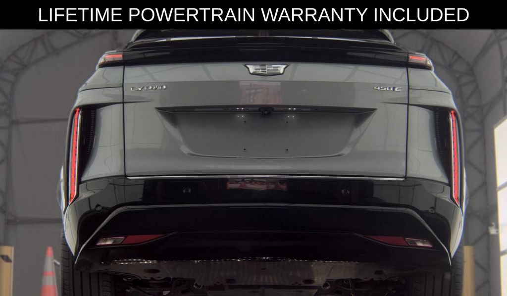 Used 2024 Cadillac Lyriq Tech RWD image 7