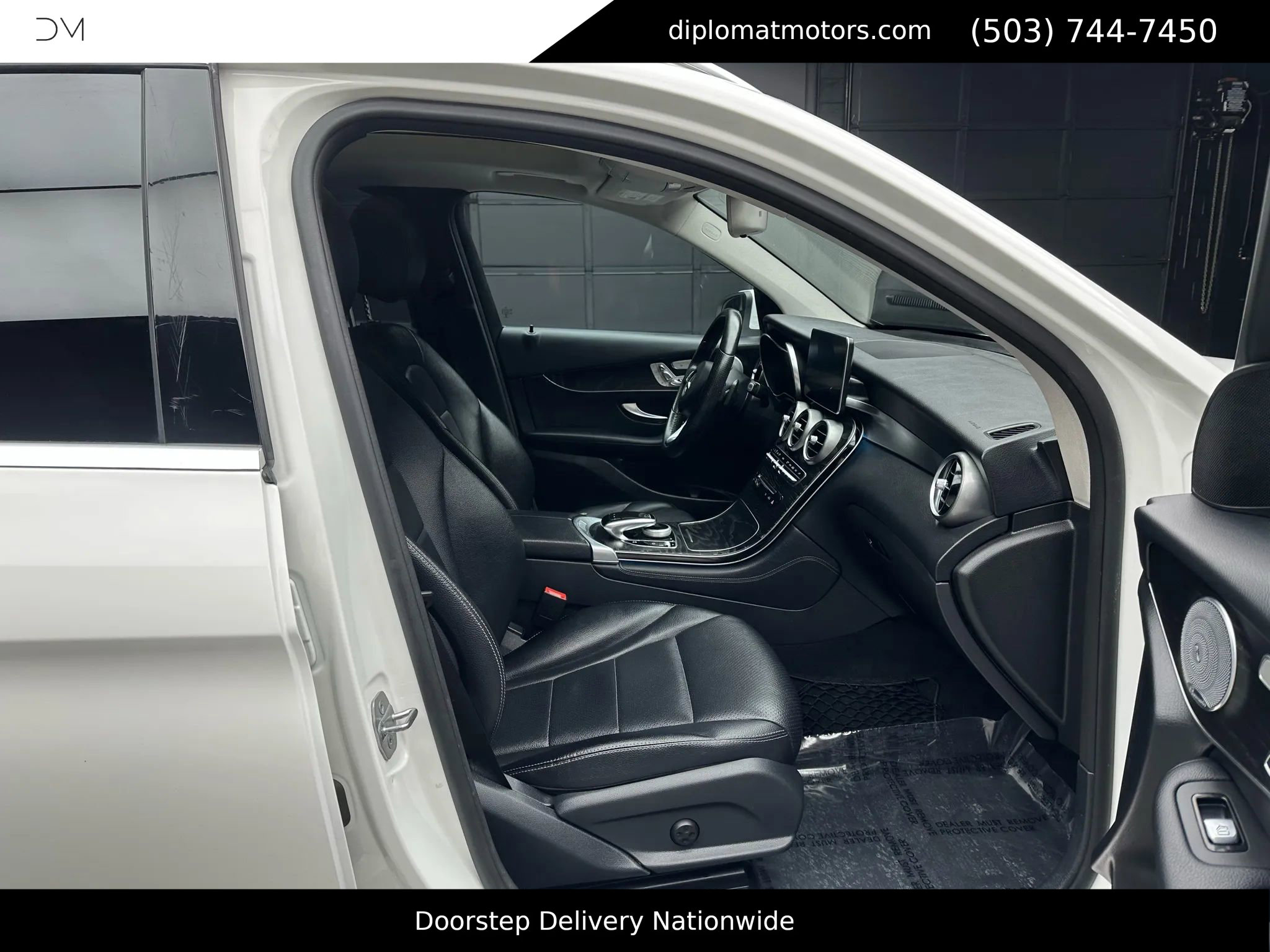 Used 2017 Mercedes-Benz GLC 300 4MATIC image 17