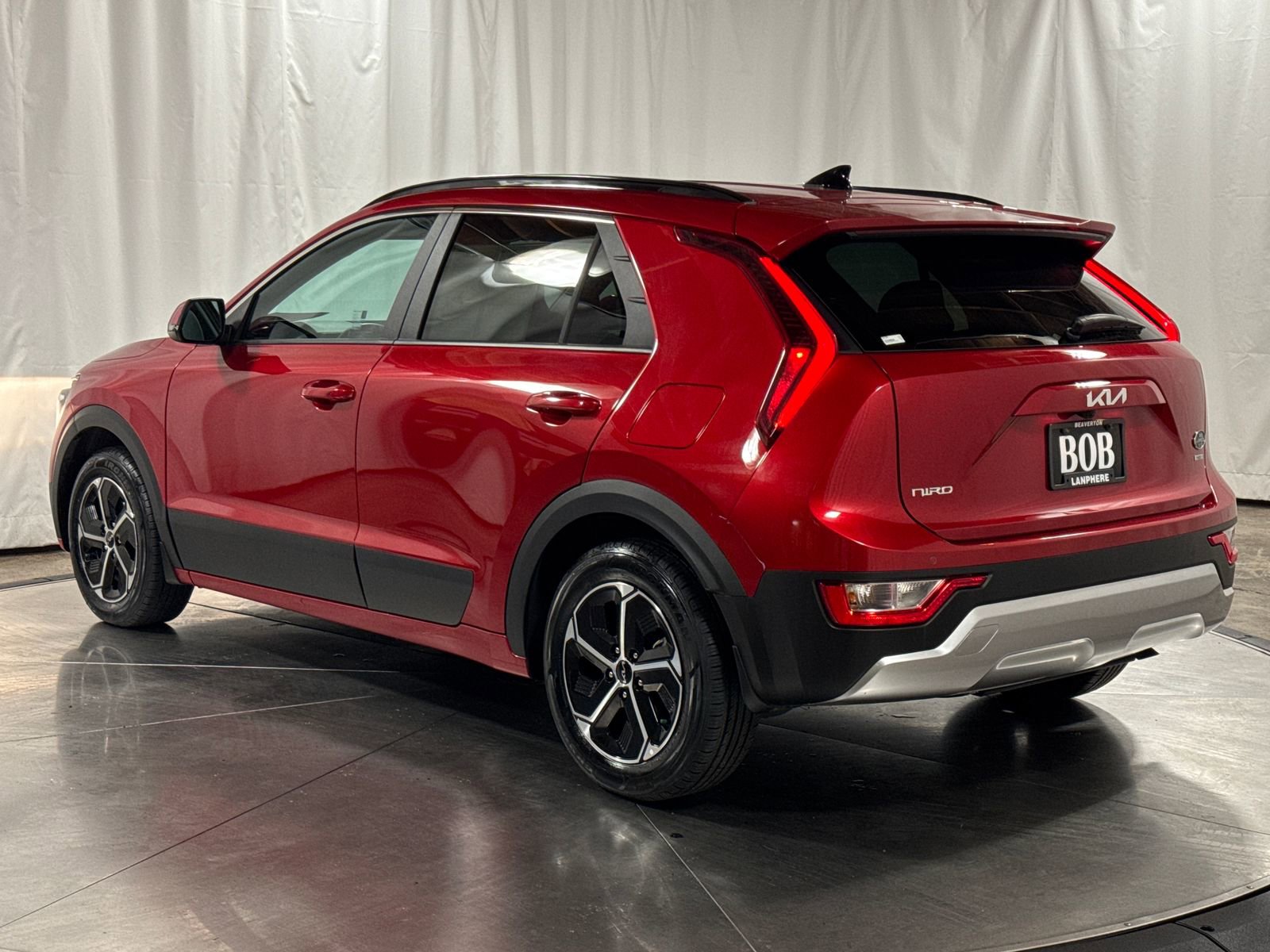 Certified 2023 Kia Niro EX image 10