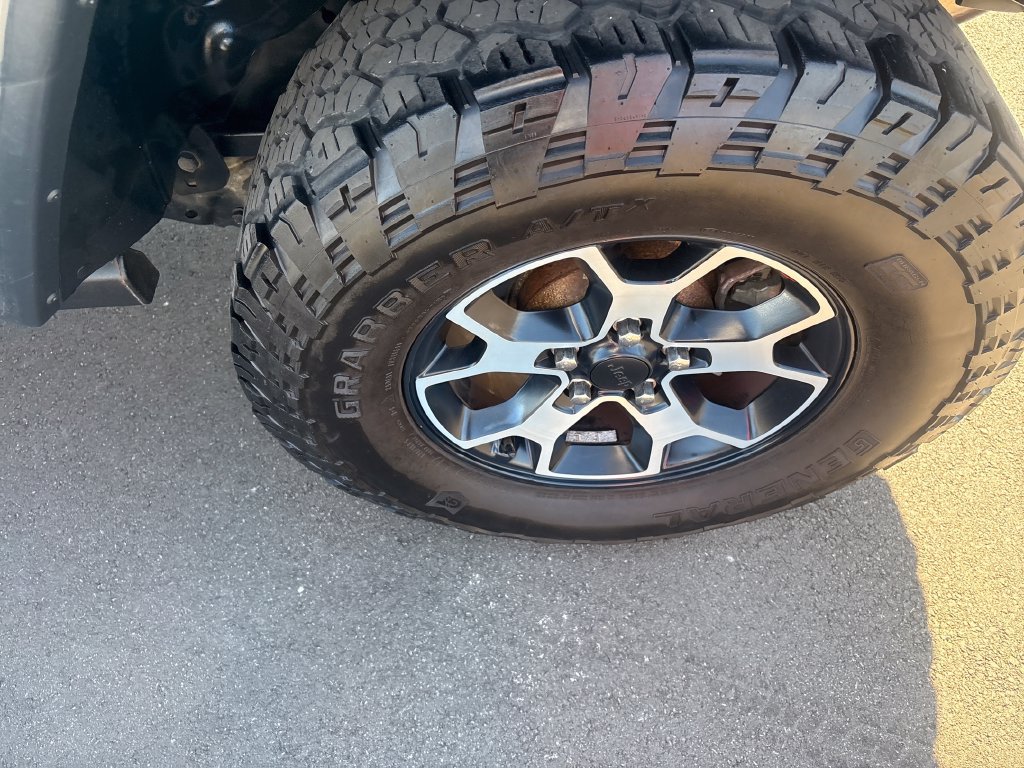 Certified 2019 Jeep Wrangler Unlimited Rubicon AWD/4WD image 12