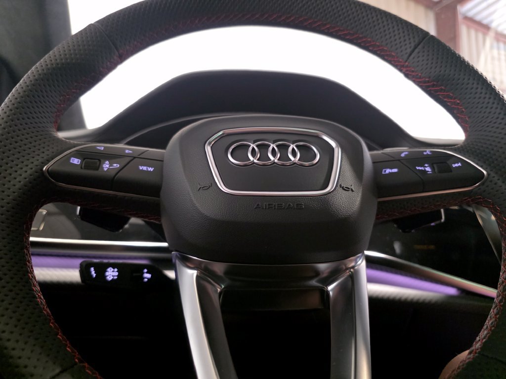 New 2027 Audi RS Q8 performance AWD/4WD image 22