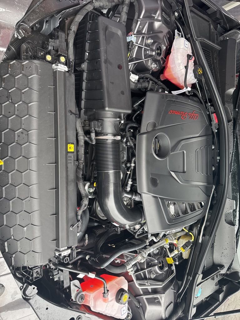 New 2026 Alfa Romeo Giulia AWD image 24