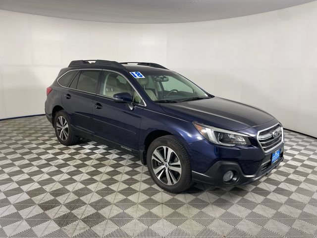 Used 2018 Subaru Outback 2.5i Limited AWD/4WD image 17