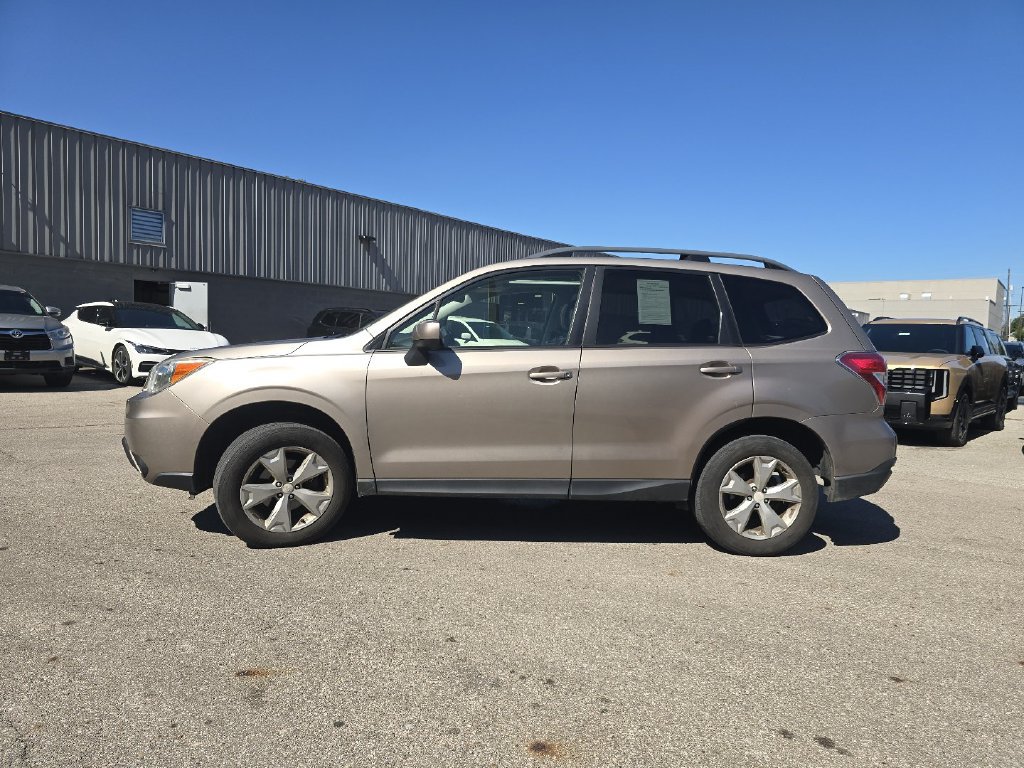 Used 2016 Subaru Forester 2.5i Premium w/ Popular Package #2 AWD/4WD image 13