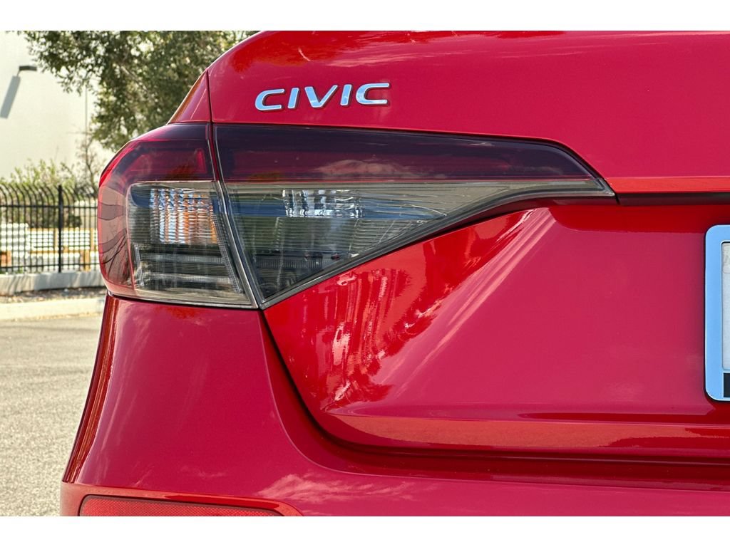 Used 2025 Honda Civic Sport image 47