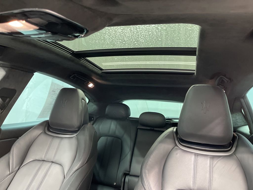 Used 2022 Maserati Levante GT image 9