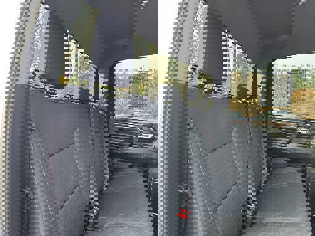 Used 2024 Chevrolet Silverado 2500 LT image 25