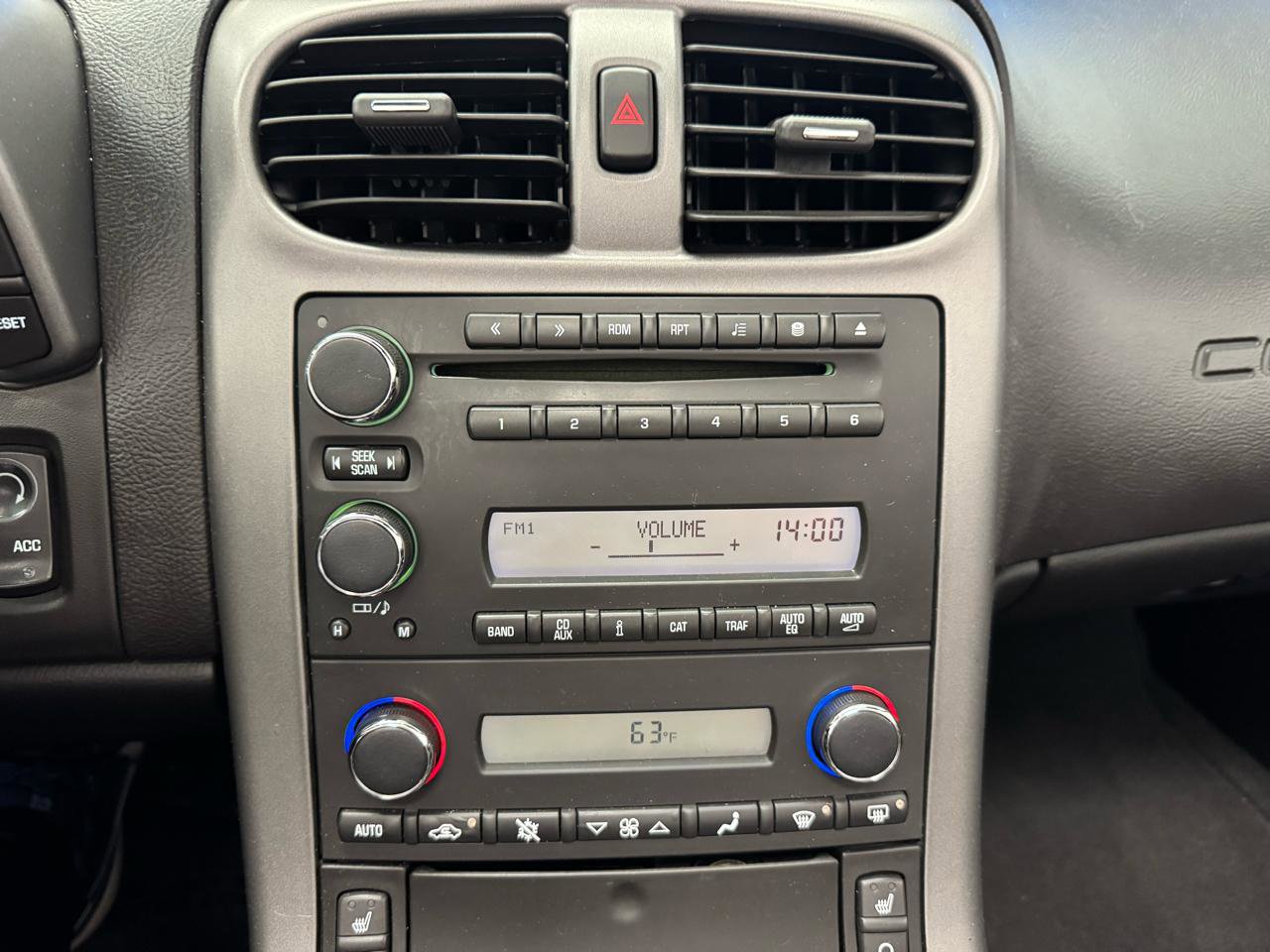 Used 2006 Chevrolet Corvette Convertible w/ Preferred Equipment Group image 16