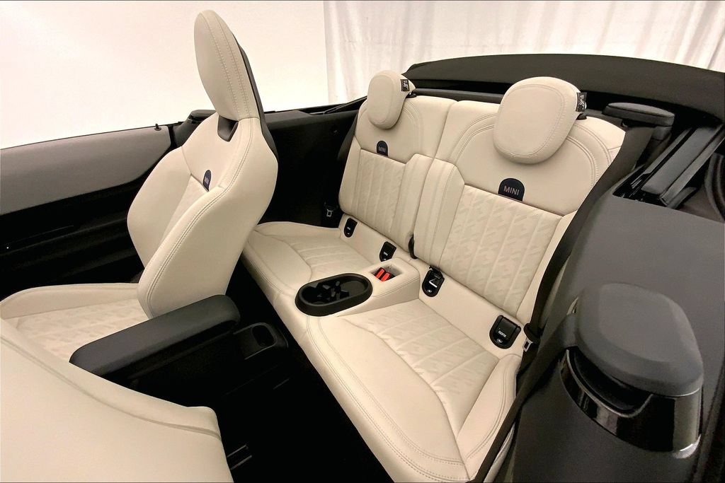 Used 2026 MINI Cooper S FWD image 14