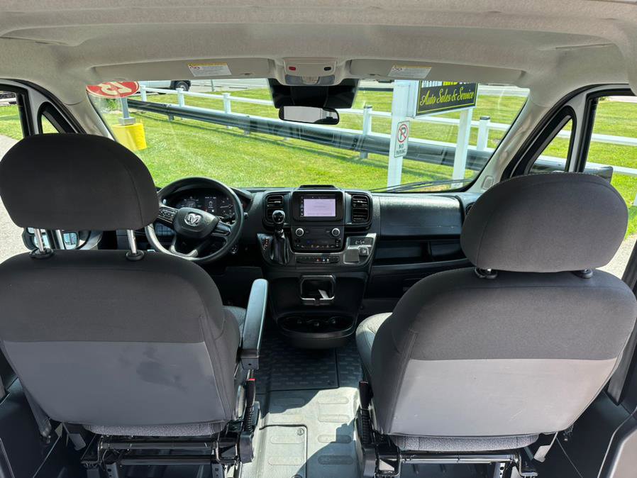 Used 2023 RAM ProMaster 2500 image 13