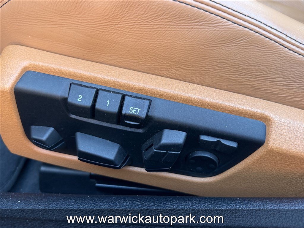 Used 2016 BMW 650i Convertible RWD image 8