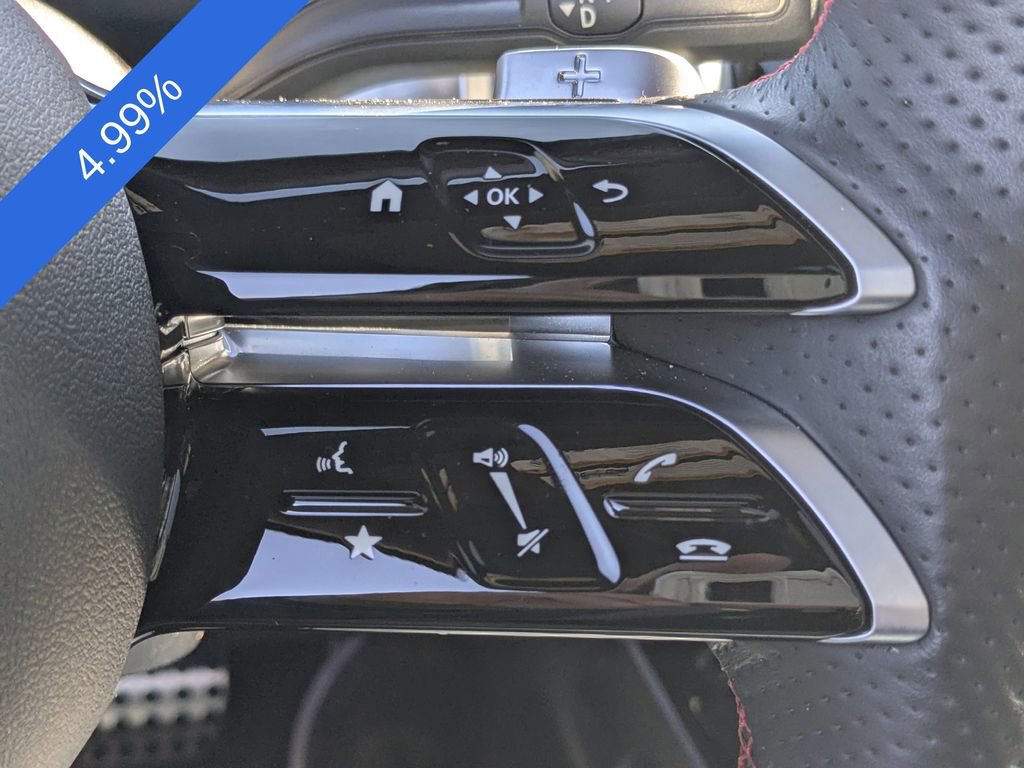 Used 2024 Mercedes-Benz EQB 300 4MATIC image 11