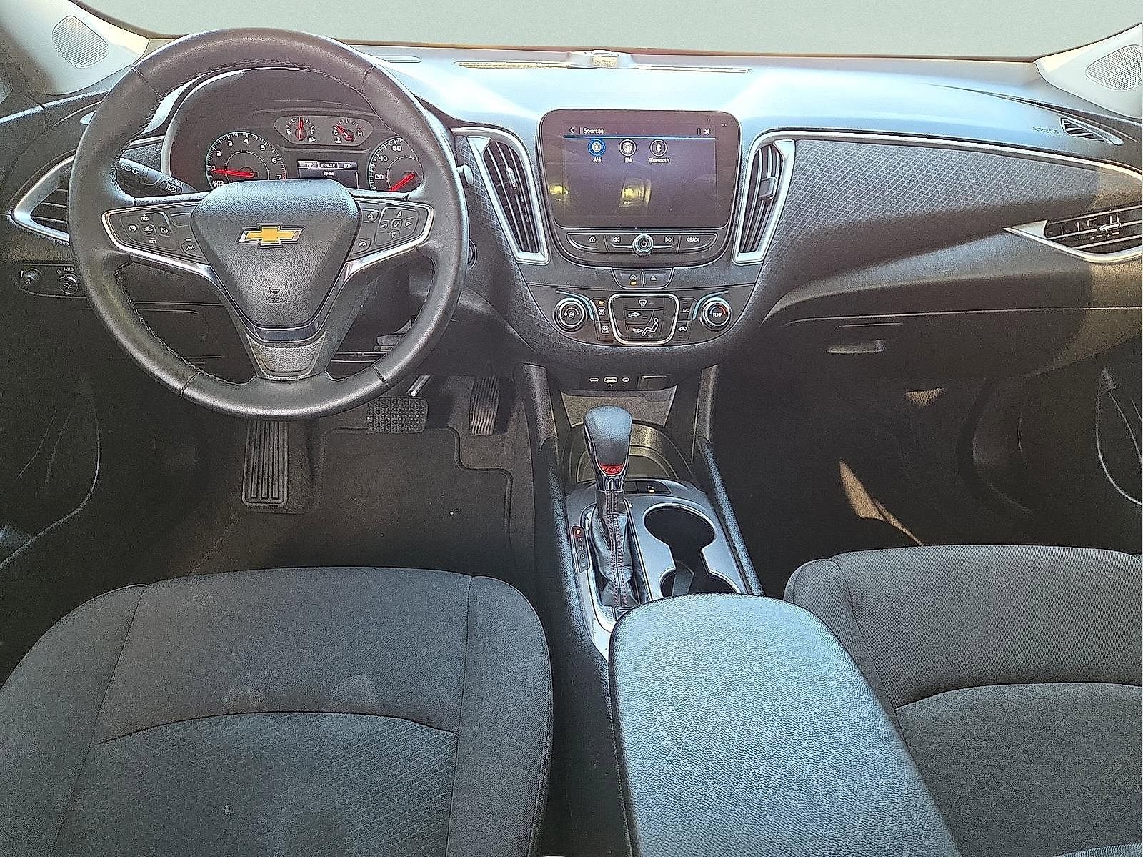 Used 2024 Chevrolet Malibu RS image 11