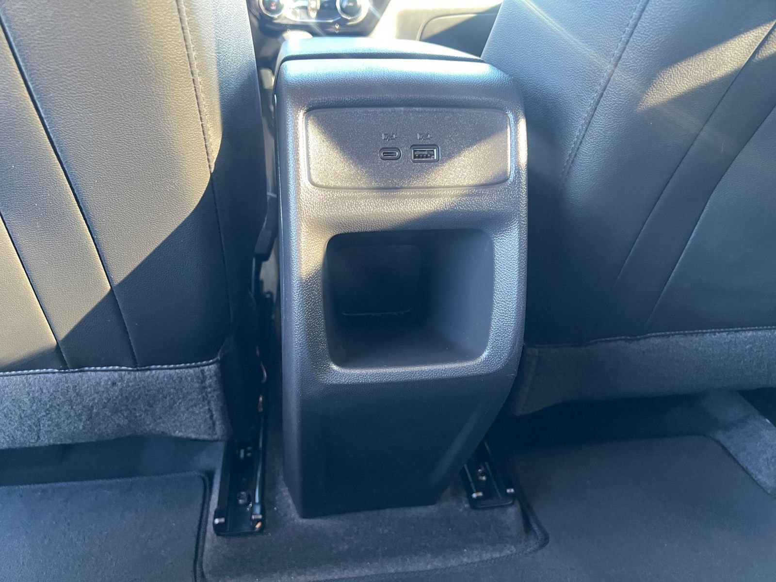 Used 2025 Chevrolet Trax LT image 24