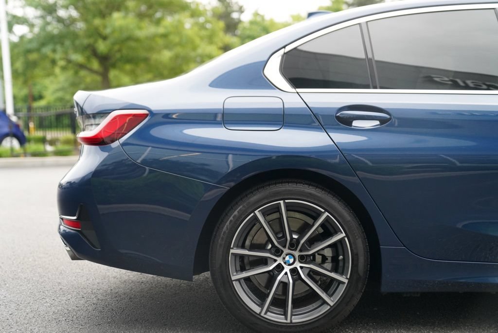 Used 2021 BMW 330e xDrive AWD/4WD image 13
