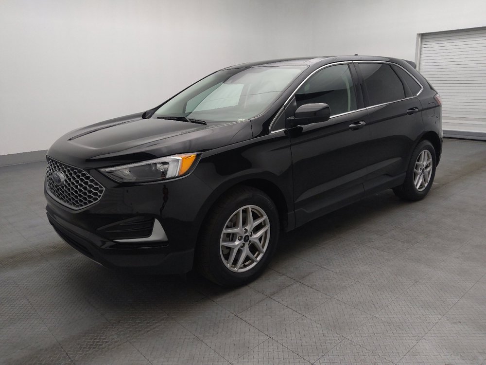 Used 2024 Ford Edge SEL image 2