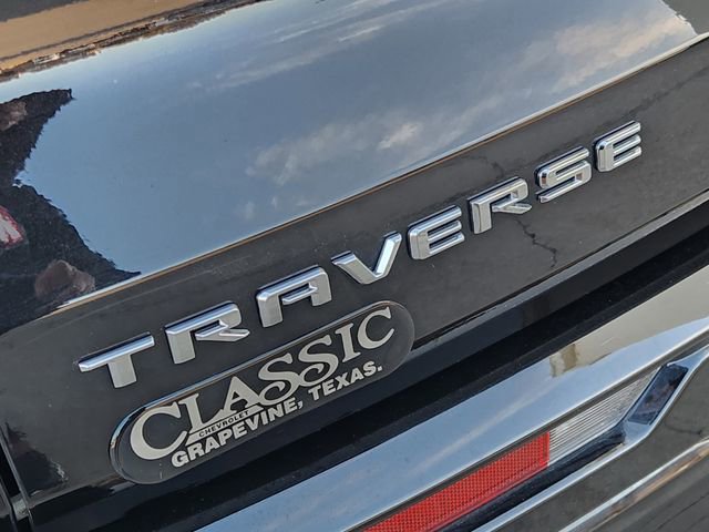 Used 2025 Chevrolet Traverse High Country FWD image 9