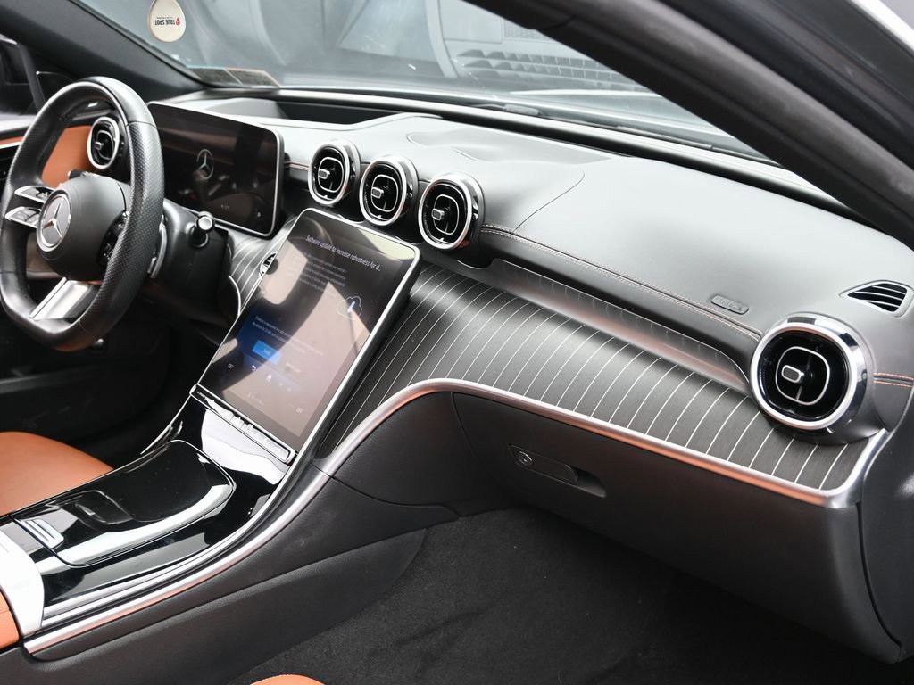 Used 2024 Mercedes-Benz C 300 4MATIC Sedan image 38