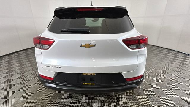 Used 2024 Chevrolet TrailBlazer LS w/ LS Convenience Package FWD image 4