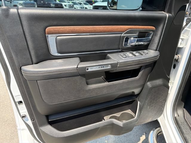 Used 2017 RAM 1500 Laramie w/ Convenience Group AWD/4WD image 16