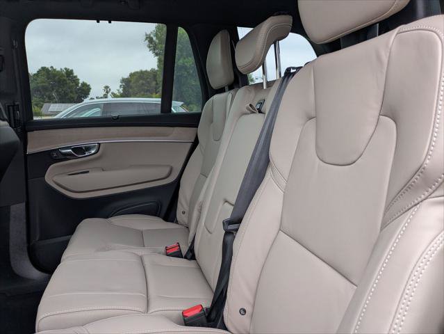 New 2026 Volvo XC90 T8 Ultra w/ Protection Package AWD/4WD image 12