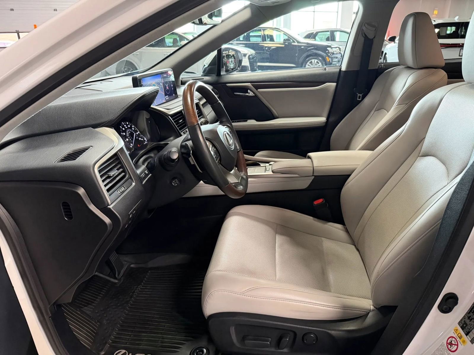 Used 2020 Lexus RX 350 AWD w/ Premium Package image 17
