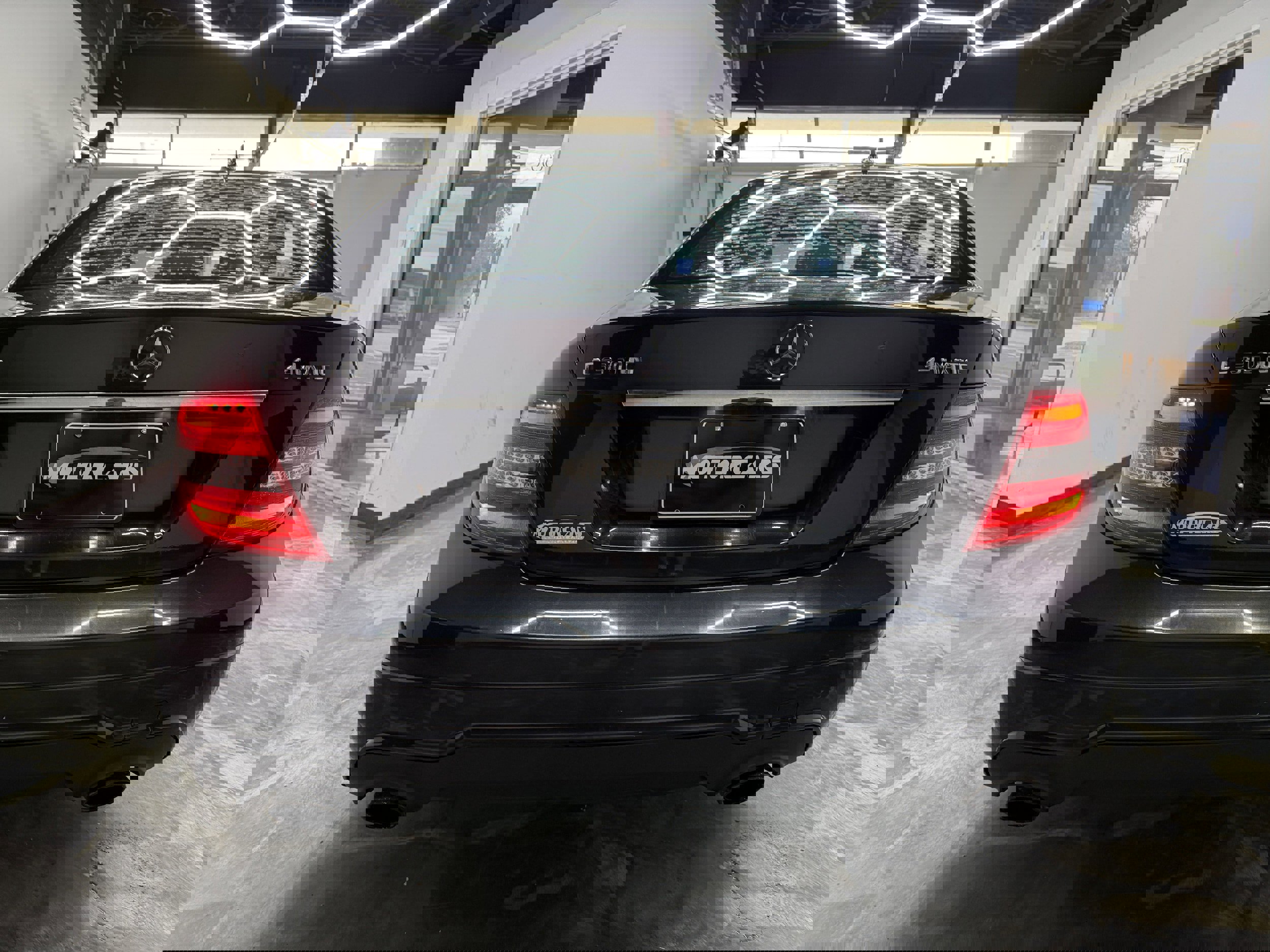 Used 2012 Mercedes-Benz C 300 4MATIC Sedan image 9