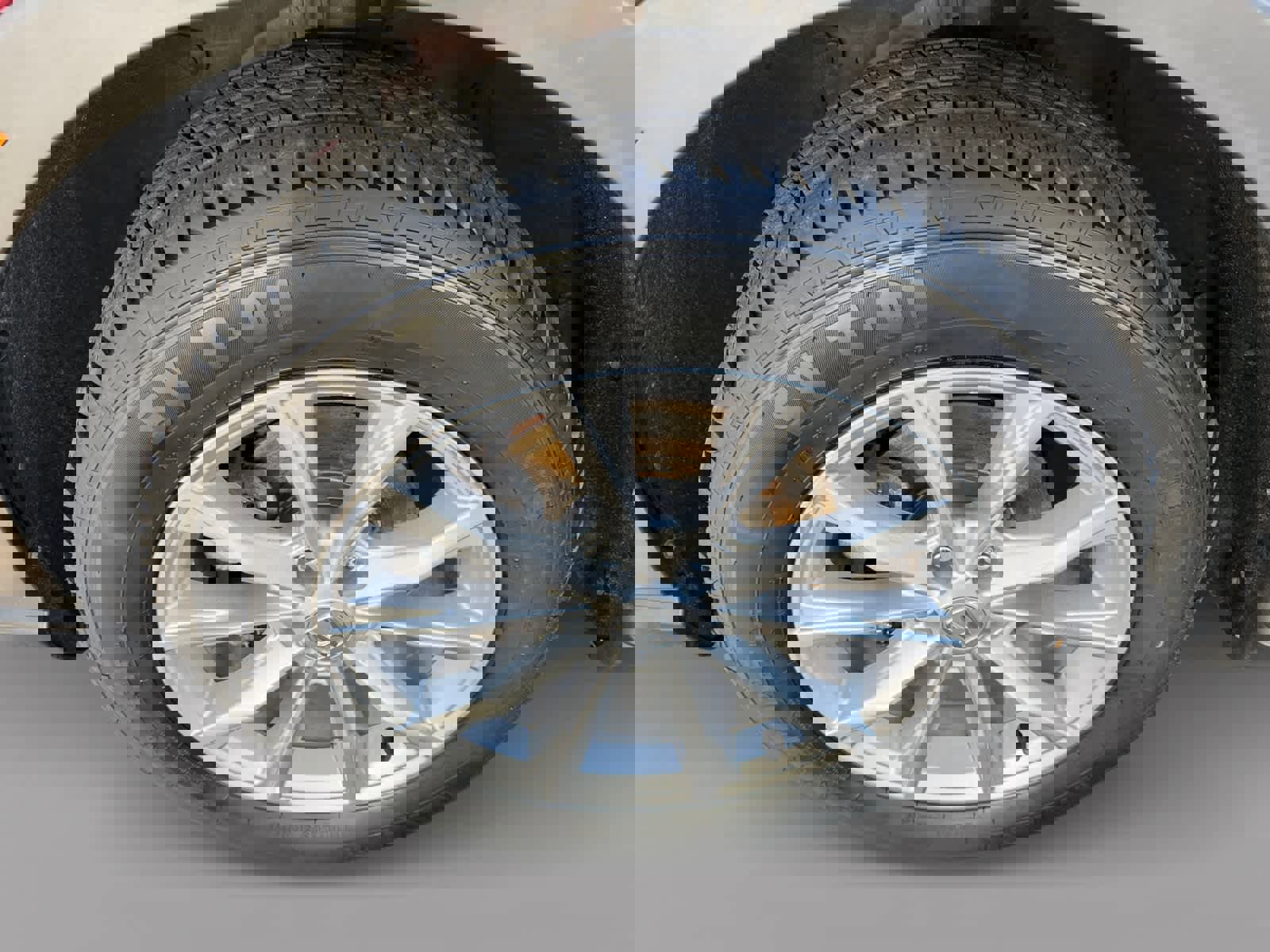 Used 2023 Honda CR-V EX-L image 9