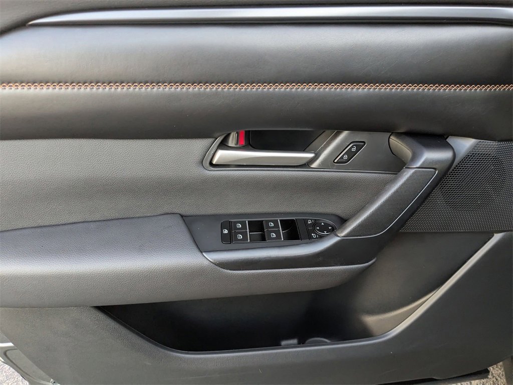 Used 2025 MAZDA CX-50 AWD 2.5 Hybrid w/ Premium Pkg image 14