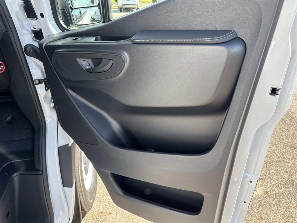 New 2026 Mercedes-Benz Sprinter 2500 image 10