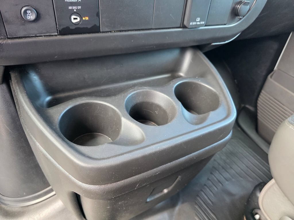 Used 2025 Chevrolet Express 2500 w/ Driver Convenience Package RWD image 18