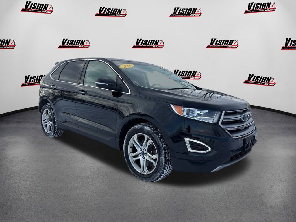 Used 2016 Ford Edge Titanium w/ Technology Package image 3
