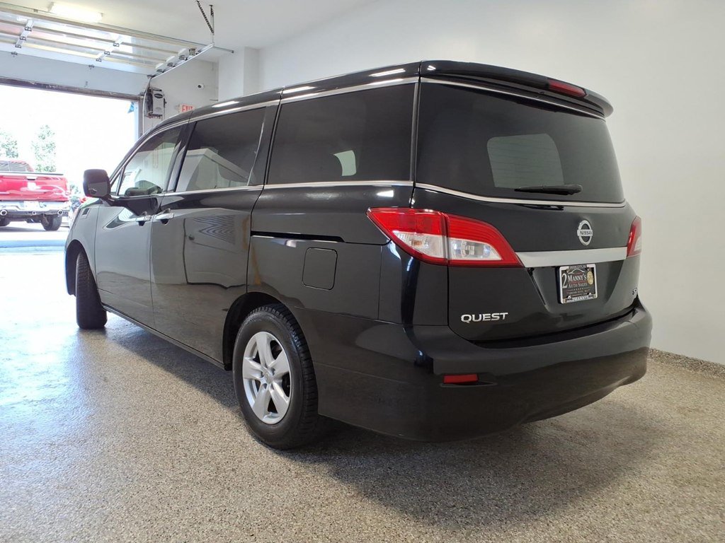 Used 2015 Nissan Quest SV FWD image 6
