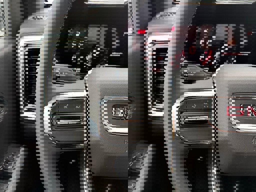 New 2026 GMC Canyon Elevation w/ Convenience Package image 14