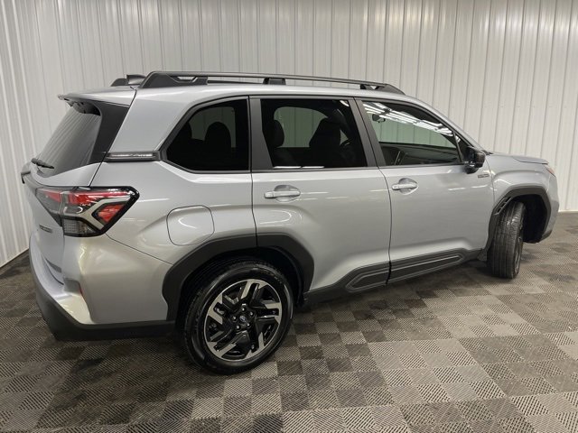 Certified 2025 Subaru Forester Limited image 3