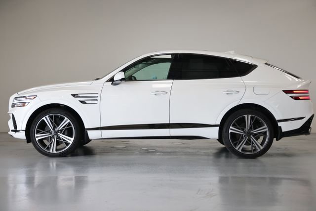 Used 2025 Genesis GV80 3.5T e-SC image 9